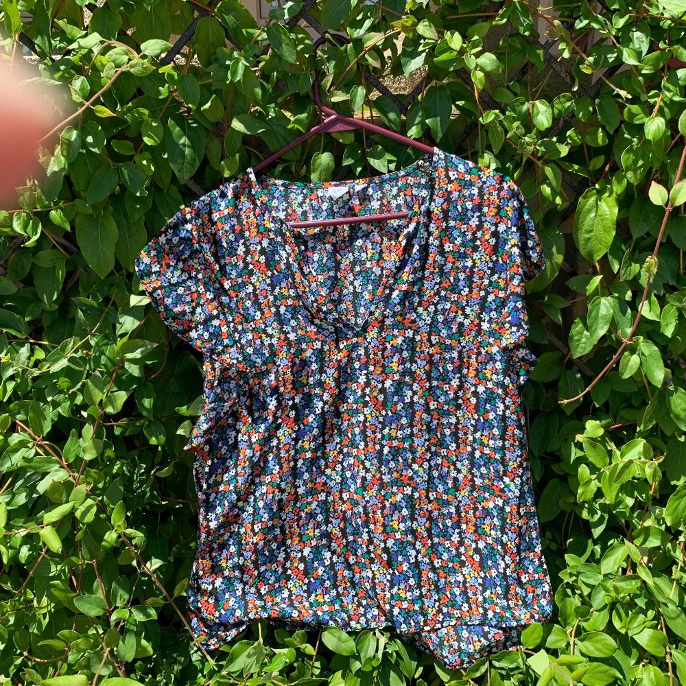 GAP Floral Top